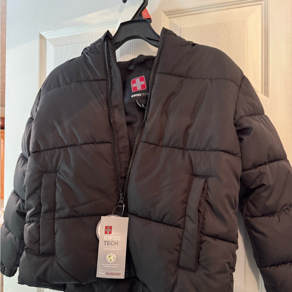 Swiss Tech Puffer Jacket with hood